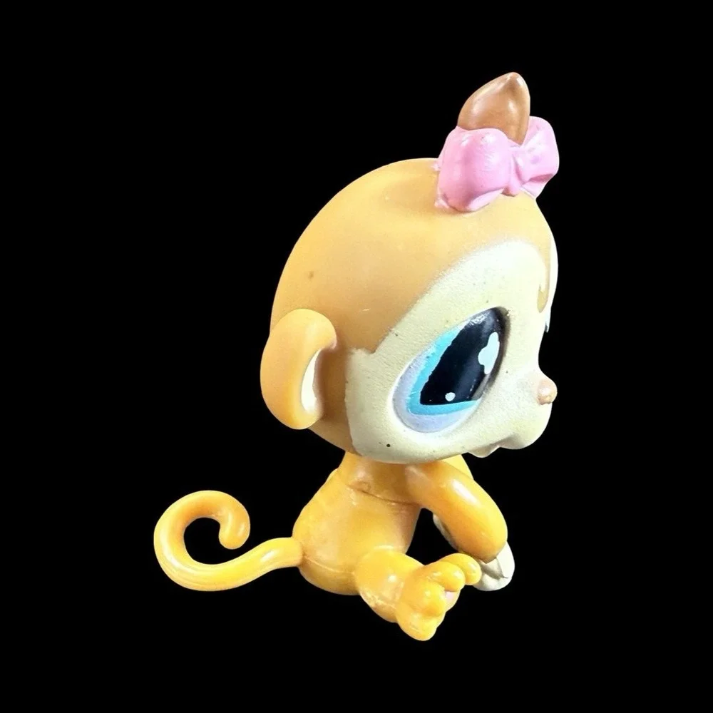 Hasbro Littlest Pet Shop Monkey #811 Pink Bow Baby LPS 2009 RARE